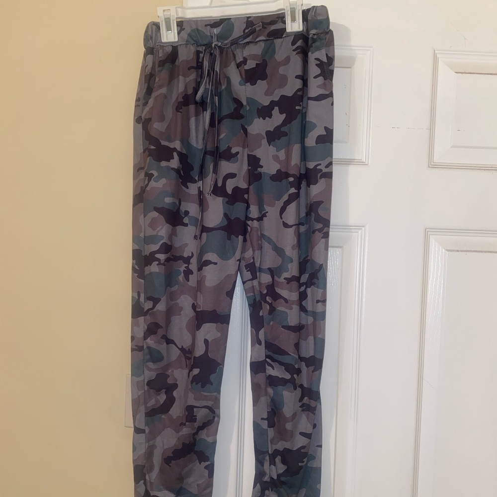Camo sweats